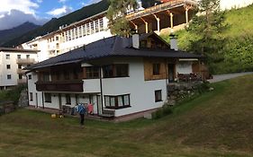 Haus Romana